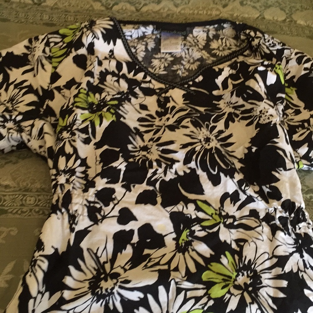 Scrub tops
